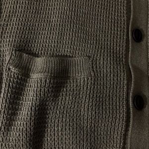 GAP Sweaters - Men’s Gap Tan Woven Cardigan with Wooden Buttons GAP Sweaters - Men’s Gap Tan Woven Cardigan with Wooden Buttons